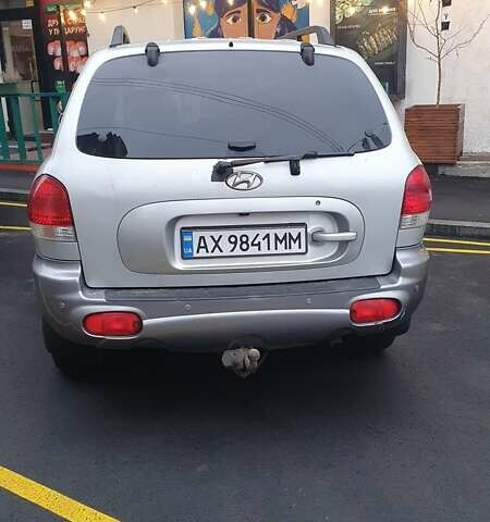 Сірий Хендай Санта Фе, об'ємом двигуна 1.99 л та пробігом 270 тис. км за 6300 $, фото 1 на Automoto.ua