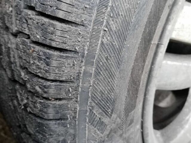 Сірий Хендай Санта Фе, об'ємом двигуна 2.4 л та пробігом 270 тис. км за 6300 $, фото 12 на Automoto.ua