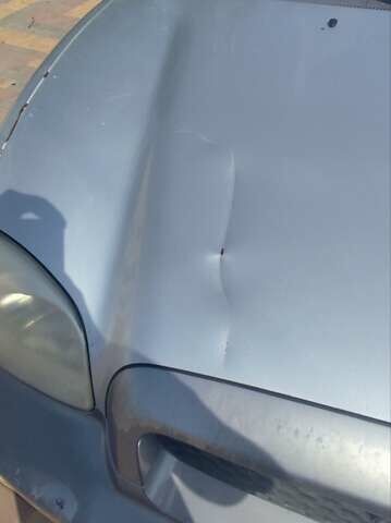 Серый Хендай Санта Фе, объемом двигателя 2 л и пробегом 294 тыс. км за 5700 $, фото 9 на Automoto.ua