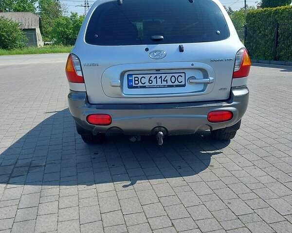 Серый Хендай Санта Фе, объемом двигателя 2 л и пробегом 290 тыс. км за 5950 $, фото 9 на Automoto.ua