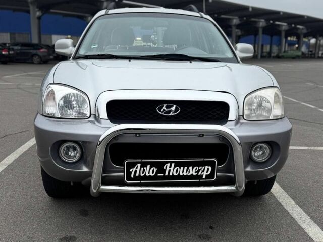 Серый Хендай Санта Фе, объемом двигателя 0 л и пробегом 221 тыс. км за 5999 $, фото 1 на Automoto.ua