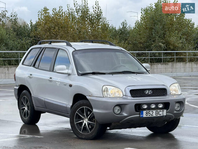 Серый Хендай Санта Фе, объемом двигателя 1.99 л и пробегом 299 тыс. км за 3999 $, фото 4 на Automoto.ua