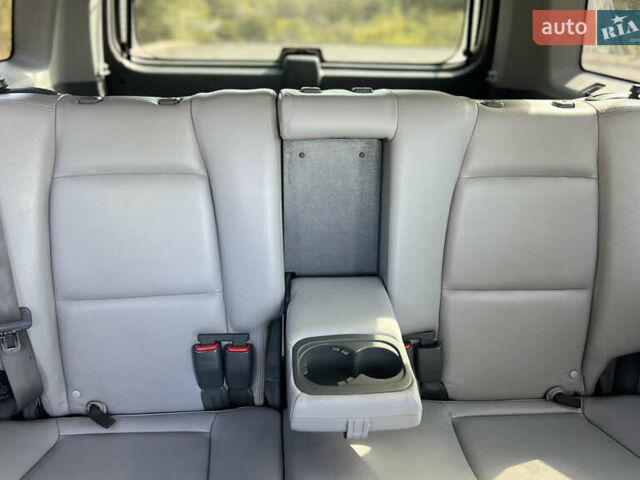 Сірий Хендай Санта Фе, об'ємом двигуна 2.4 л та пробігом 203 тис. км за 5750 $, фото 13 на Automoto.ua