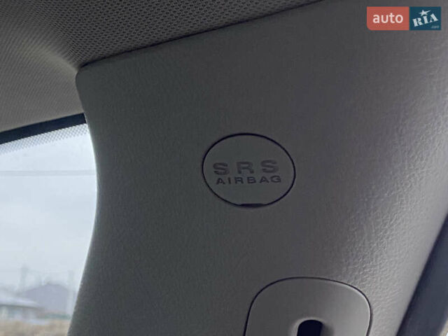 Сірий Хендай Санта Фе, об'ємом двигуна 2.19 л та пробігом 189 тис. км за 7950 $, фото 64 на Automoto.ua