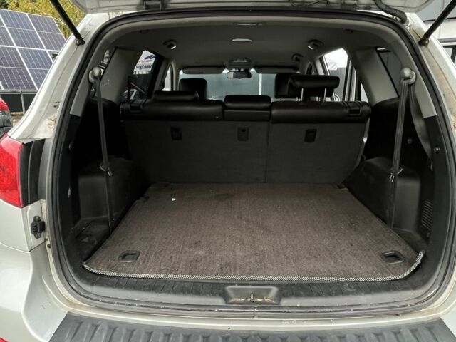 Серый Хендай Санта Фе, объемом двигателя 2.2 л и пробегом 270 тыс. км за 4800 $, фото 19 на Automoto.ua