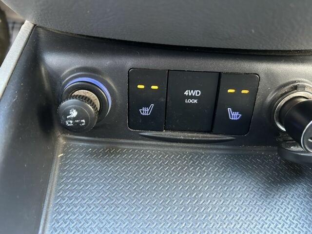 Серый Хендай Санта Фе, объемом двигателя 2.2 л и пробегом 1 тыс. км за 5555 $, фото 20 на Automoto.ua