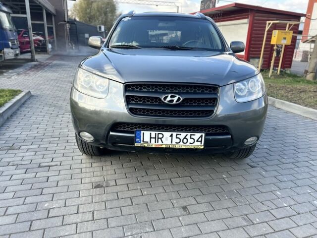 Серый Хендай Санта Фе, объемом двигателя 2.2 л и пробегом 1 тыс. км за 5555 $, фото 2 на Automoto.ua