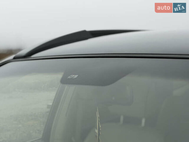 Серый Хендай Санта Фе, объемом двигателя 2.2 л и пробегом 232 тыс. км за 10555 $, фото 4 на Automoto.ua