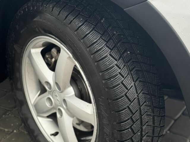 Серый Хендай Санта Фе, объемом двигателя 2.2 л и пробегом 200 тыс. км за 9250 $, фото 7 на Automoto.ua