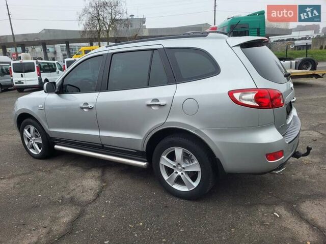 Сірий Хендай Санта Фе, об'ємом двигуна 2.2 л та пробігом 283 тис. км за 9300 $, фото 27 на Automoto.ua