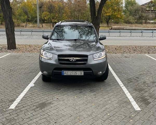 Хендай Санта Фе 2006 в Днепре (Днепропетровске) на Automoto.ua Серый Хендай Санта Фе, объемом двигателя 2.19 л и пробегом 342 тыс. км за 8500 $, фото 8 на Automoto.ua