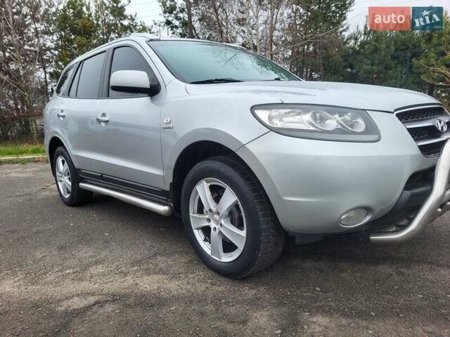 Сірий Хендай Санта Фе, об'ємом двигуна 2.2 л та пробігом 283 тис. км за 9300 $, фото 69 на Automoto.ua