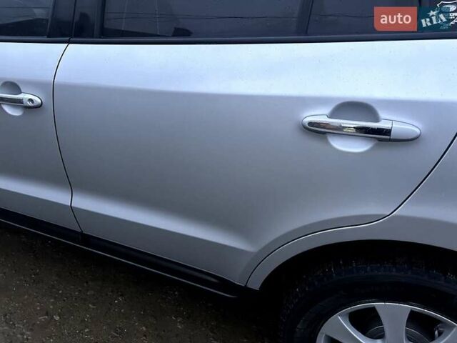 Сірий Хендай Санта Фе, об'ємом двигуна 2.2 л та пробігом 225 тис. км за 8850 $, фото 2 на Automoto.ua
