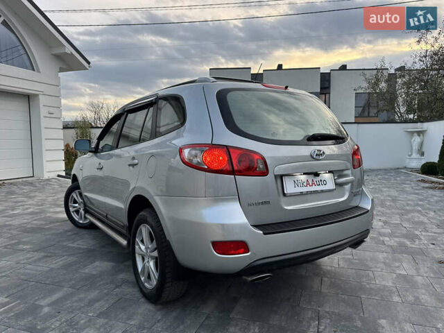 Сірий Хендай Санта Фе, об'ємом двигуна 2.7 л та пробігом 167 тис. км за 7850 $, фото 10 на Automoto.ua