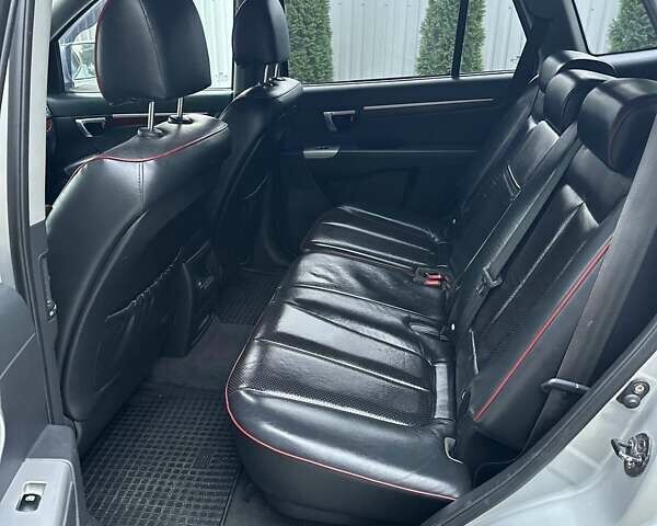 Сірий Хендай Санта Фе, об'ємом двигуна 2.19 л та пробігом 233 тис. км за 8900 $, фото 9 на Automoto.ua