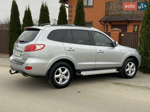 Сірий Хендай Санта Фе, об'ємом двигуна 2.19 л та пробігом 189 тис. км за 7950 $, фото 23 на Automoto.ua