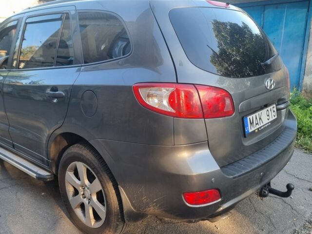 Сірий Хендай Санта Фе, об'ємом двигуна 2 л та пробігом 310 тис. км за 6000 $, фото 3 на Automoto.ua