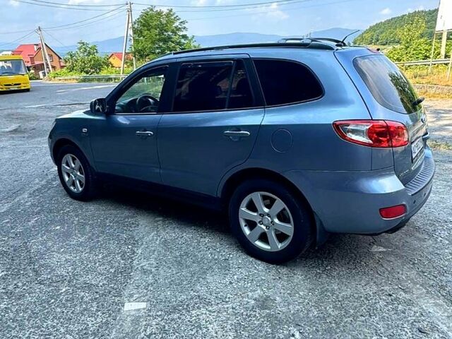 Серый Хендай Санта Фе, объемом двигателя 2.2 л и пробегом 0 тыс. км за 7000 $, фото 1 на Automoto.ua