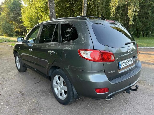Сірий Хендай Санта Фе, об'ємом двигуна 2.2 л та пробігом 267 тис. км за 7028 $, фото 6 на Automoto.ua