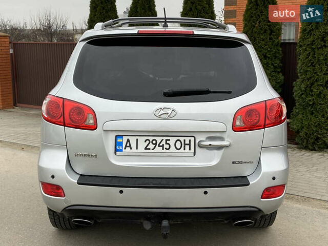Сірий Хендай Санта Фе, об'ємом двигуна 2.19 л та пробігом 189 тис. км за 7950 $, фото 17 на Automoto.ua