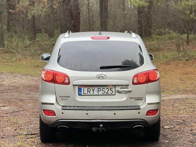 Сірий Хендай Санта Фе, об'ємом двигуна 2.2 л та пробігом 290 тис. км за 3900 $, фото 3 на Automoto.ua