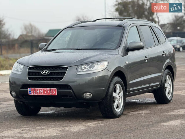 Серый Хендай Санта Фе, объемом двигателя 2.2 л и пробегом 260 тыс. км за 8700 $, фото 4 на Automoto.ua