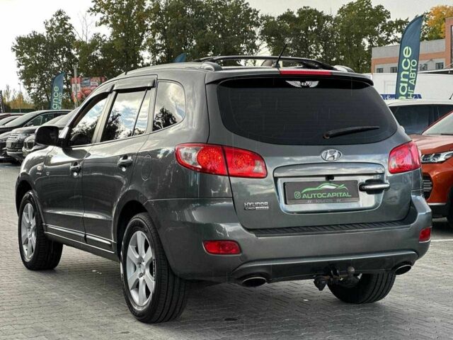 Серый Хендай Санта Фе, объемом двигателя 2.2 л и пробегом 225 тыс. км за 8990 $, фото 6 на Automoto.ua