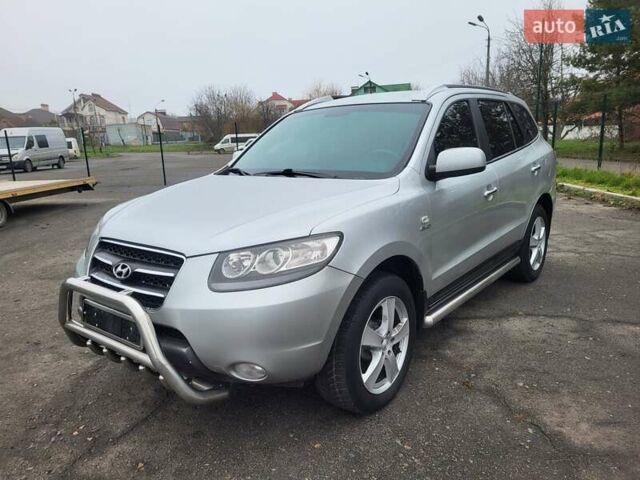Сірий Хендай Санта Фе, об'ємом двигуна 2.2 л та пробігом 283 тис. км за 9300 $, фото 34 на Automoto.ua
