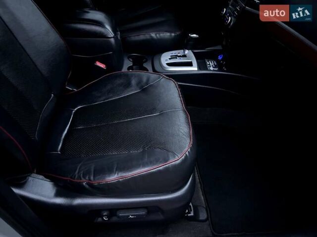 Сірий Хендай Санта Фе, об'ємом двигуна 2.2 л та пробігом 225 тис. км за 8850 $, фото 25 на Automoto.ua