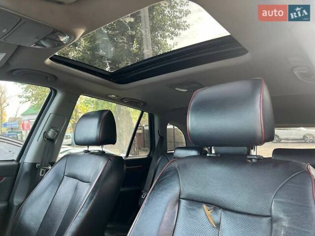 Серый Хендай Санта Фе, объемом двигателя 2.19 л и пробегом 344 тыс. км за 8990 $, фото 12 на Automoto.ua