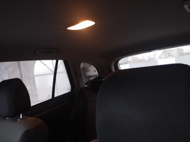 Серый Хендай Санта Фе, объемом двигателя 0 л и пробегом 294 тыс. км за 5700 $, фото 7 на Automoto.ua