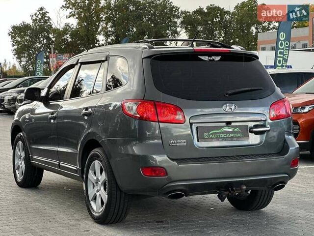 Серый Хендай Санта Фе, объемом двигателя 2.19 л и пробегом 225 тыс. км за 8990 $, фото 6 на Automoto.ua