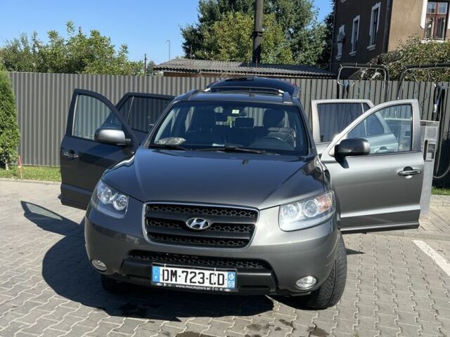 Сірий Хендай Санта Фе, об'ємом двигуна 2.2 л та пробігом 225 тис. км за 5600 $, фото 3 на Automoto.ua