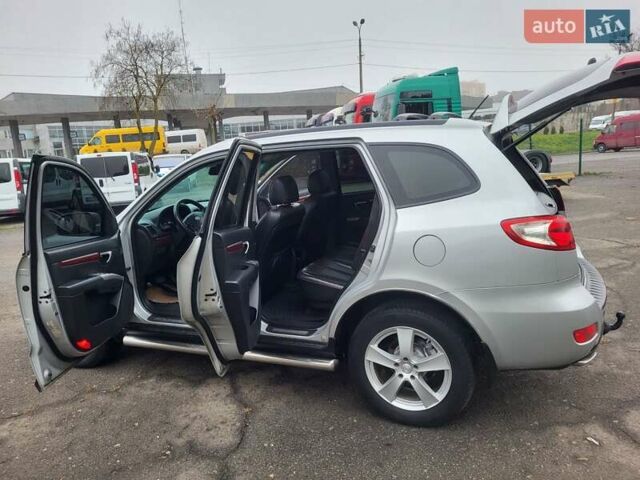 Сірий Хендай Санта Фе, об'ємом двигуна 2.2 л та пробігом 283 тис. км за 9300 $, фото 63 на Automoto.ua