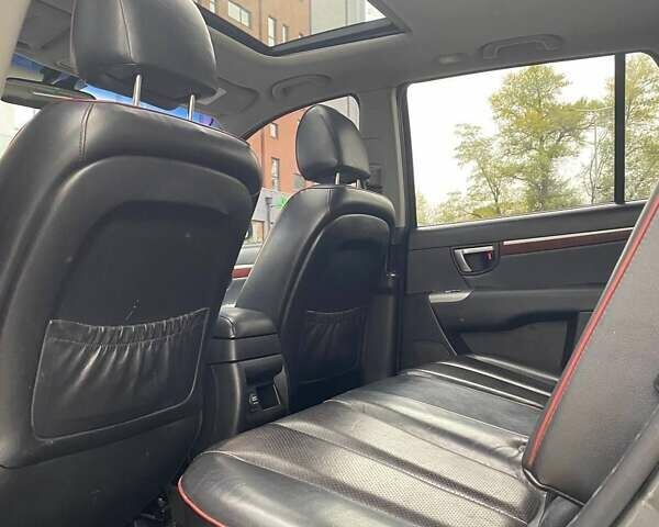 Хендай Санта Фе 2006 в Днепре (Днепропетровске) на Automoto.ua Серый Хендай Санта Фе, объемом двигателя 2.19 л и пробегом 342 тыс. км за 8500 $, фото 15 на Automoto.ua