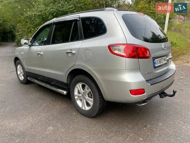 Серый Хендай Санта Фе, объемом двигателя 2.2 л и пробегом 182 тыс. км за 9450 $, фото 27 на Automoto.ua