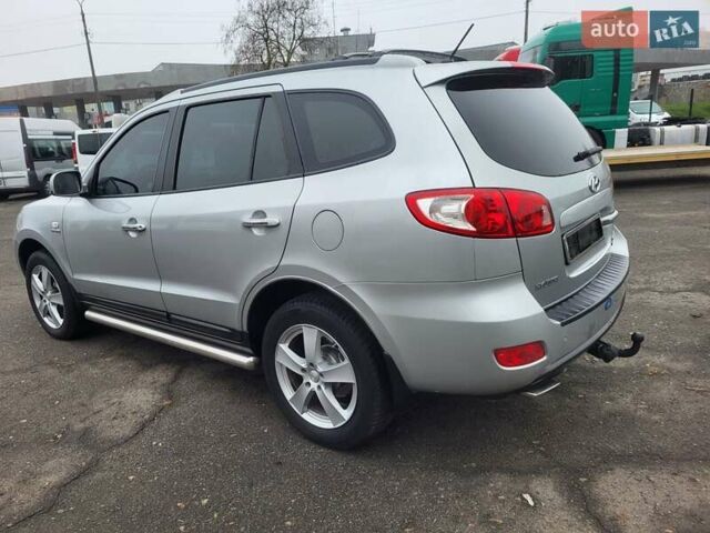 Сірий Хендай Санта Фе, об'ємом двигуна 2.2 л та пробігом 283 тис. км за 9300 $, фото 85 на Automoto.ua