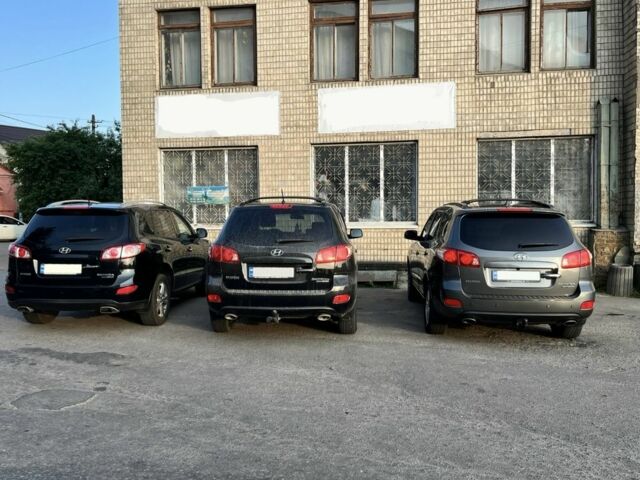 Серый Хендай Санта Фе, объемом двигателя 2.2 л и пробегом 320 тыс. км за 9800 $, фото 15 на Automoto.ua