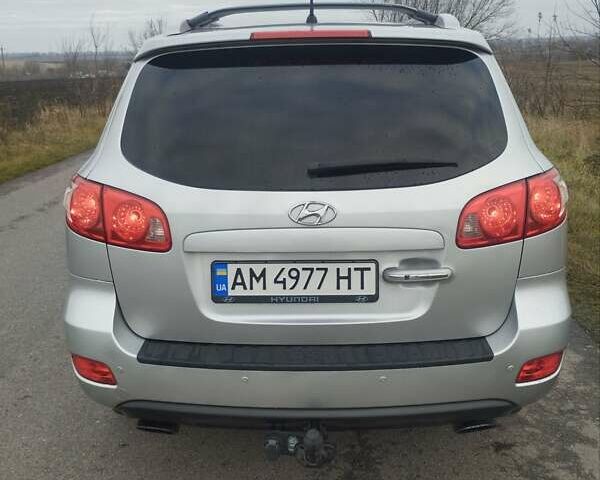 Серый Хендай Санта Фе, объемом двигателя 2.2 л и пробегом 297 тыс. км за 9299 $, фото 23 на Automoto.ua