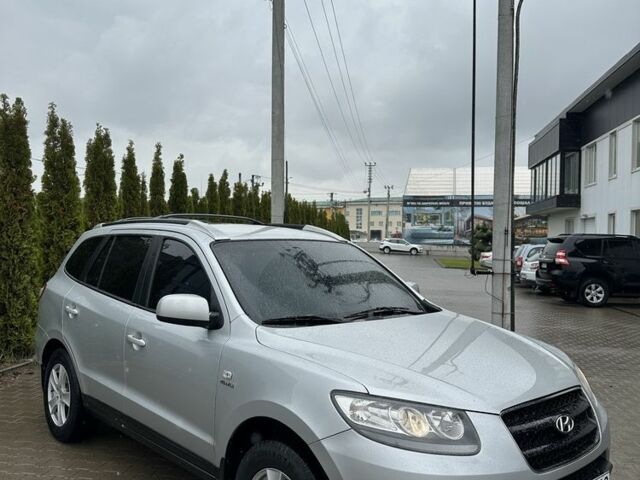 Сірий Хендай Санта Фе, об'ємом двигуна 2.2 л та пробігом 300 тис. км за 4750 $, фото 2 на Automoto.ua