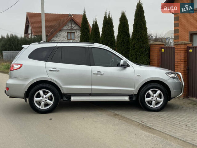 Сірий Хендай Санта Фе, об'ємом двигуна 2.19 л та пробігом 189 тис. км за 7950 $, фото 24 на Automoto.ua