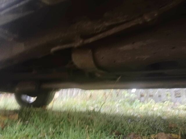 Серый Хендай Санта Фе, объемом двигателя 2.2 л и пробегом 261 тыс. км за 4500 $, фото 9 на Automoto.ua