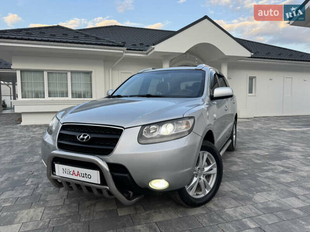 Сірий Хендай Санта Фе, об'ємом двигуна 2.7 л та пробігом 167 тис. км за 7850 $, фото 2 на Automoto.ua