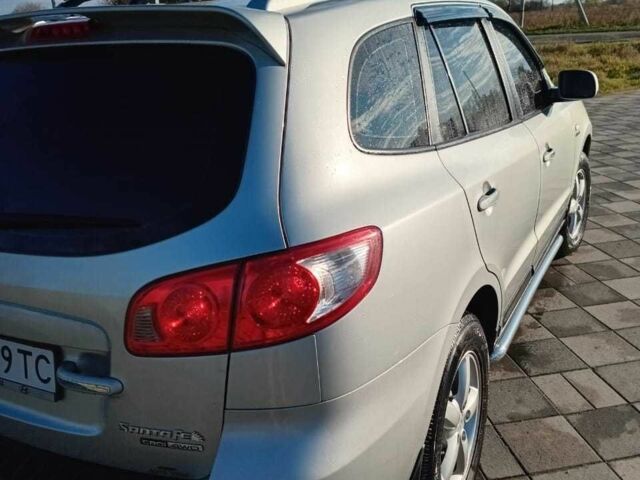 Сірий Хендай Санта Фе, об'ємом двигуна 0 л та пробігом 240 тис. км за 7800 $, фото 9 на Automoto.ua