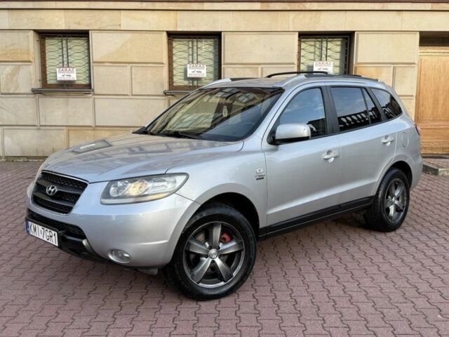 Серый Хендай Санта Фе, объемом двигателя 2.2 л и пробегом 183 тыс. км за 3300 $, фото 3 на Automoto.ua