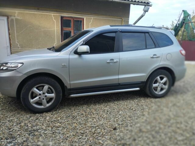 Сірий Хендай Санта Фе, об'ємом двигуна 0 л та пробігом 240 тис. км за 7800 $, фото 4 на Automoto.ua