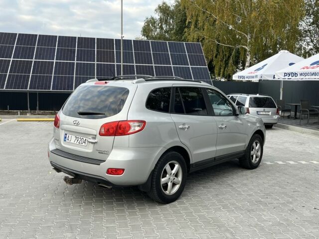 Серый Хендай Санта Фе, объемом двигателя 2.2 л и пробегом 270 тыс. км за 4800 $, фото 6 на Automoto.ua