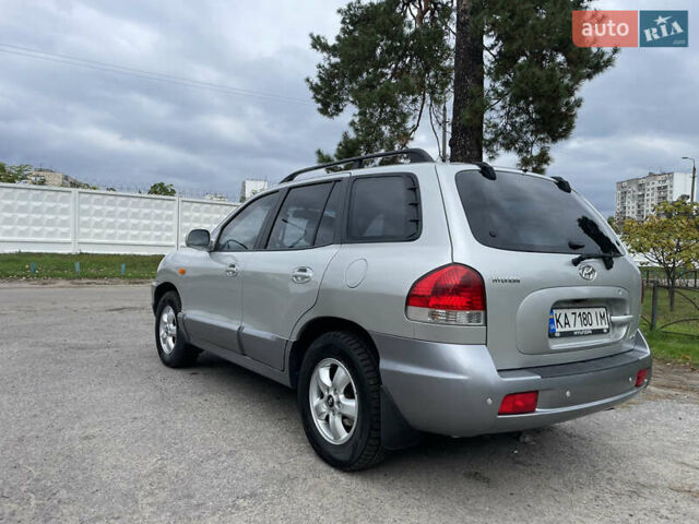 Сірий Хендай Санта Фе, об'ємом двигуна 2.35 л та пробігом 129 тис. км за 7000 $, фото 4 на Automoto.ua