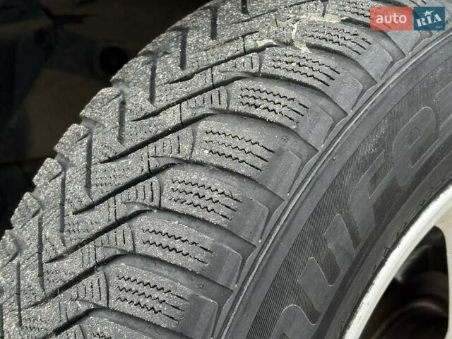 Серый Хендай Санта Фе, объемом двигателя 2.19 л и пробегом 276 тыс. км за 8550 $, фото 73 на Automoto.ua