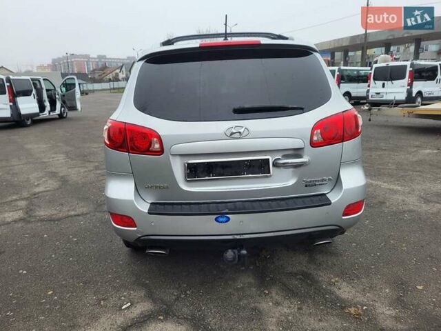 Сірий Хендай Санта Фе, об'ємом двигуна 2.2 л та пробігом 283 тис. км за 9300 $, фото 80 на Automoto.ua